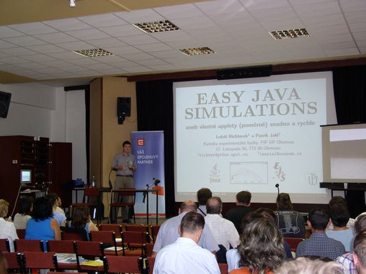Lukáš Richterek, Patrik Jakl: Easy Java Simulations aneb vlastní applety poměrně snadno a rychle