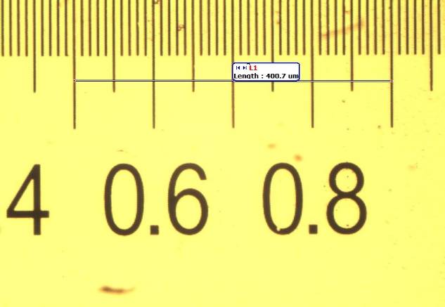Obr. 7. Ověření nastavení kalibrace (naměřená hodnota 400,7 µm)