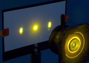 Josef Hubek  : Superjasn LED  - Obr. 8 Spektrum lut LED